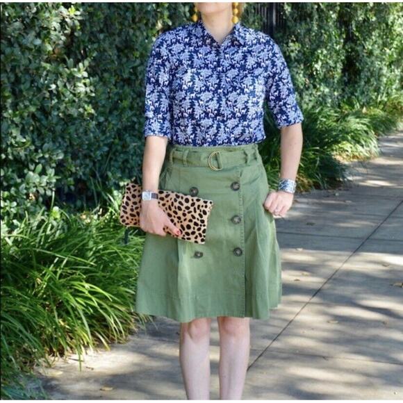 J. Crew Women's Blouse Navy Blue‎ Deer Print Button Woodland Popover Size 00 - Picture 15 of 15